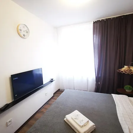 Red Apple Apartment